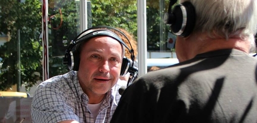 Moderátor Jan Pokorný během maratonu rozhovorů.