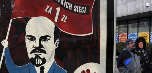 Kontroverzní reklama s Leninem se objevila i na reklamních billboardech.