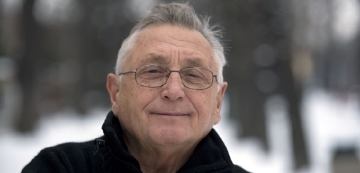 Jiří Menzel slaví 75. narozeniny.