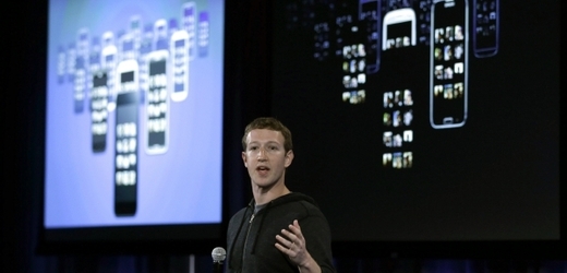 Americká internetová sociální síť Facebook představila soubor aplikací s názvem Home pro chytré mobilní telefony.
