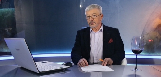 Vladimír Železný odpovídá na dotazy diváků.