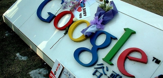 Čína blokuje Google.
