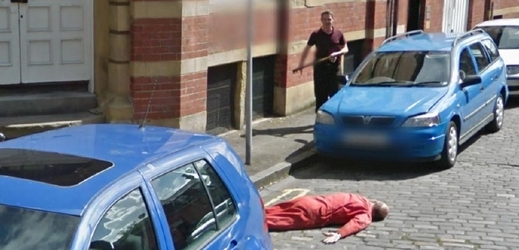 Služba Street View zachytila falešnou vraždu. 