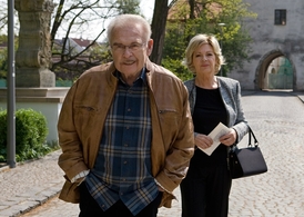 V povídce Podvodnice si Jana Hlaváčová zahrála se svým mužem Luďkem Munzarem.