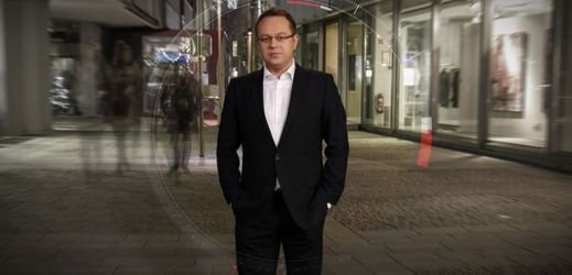 Nový pořad Václava Moravce navazuje na jeho dlouholetou zkušenost s politickými debatami a volebních speciálů.