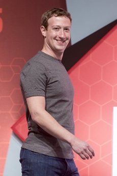 Mark Zuckerberg spolupráci s NSA odmítá.