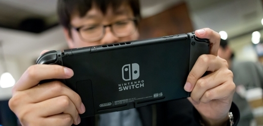 Herní konzole Nintendo Switch.